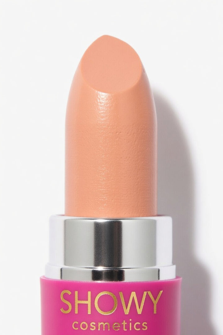 showy-nude-lipstick